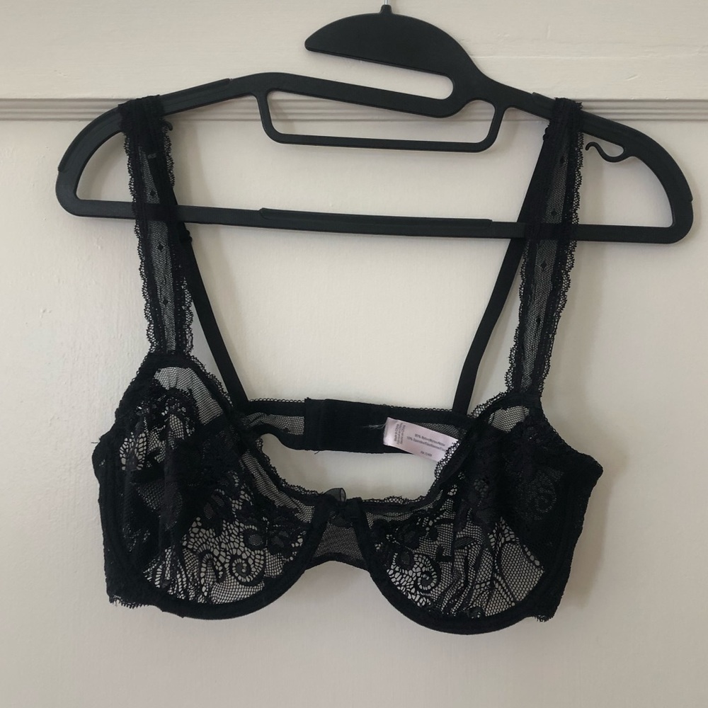 Black Lacy Bra